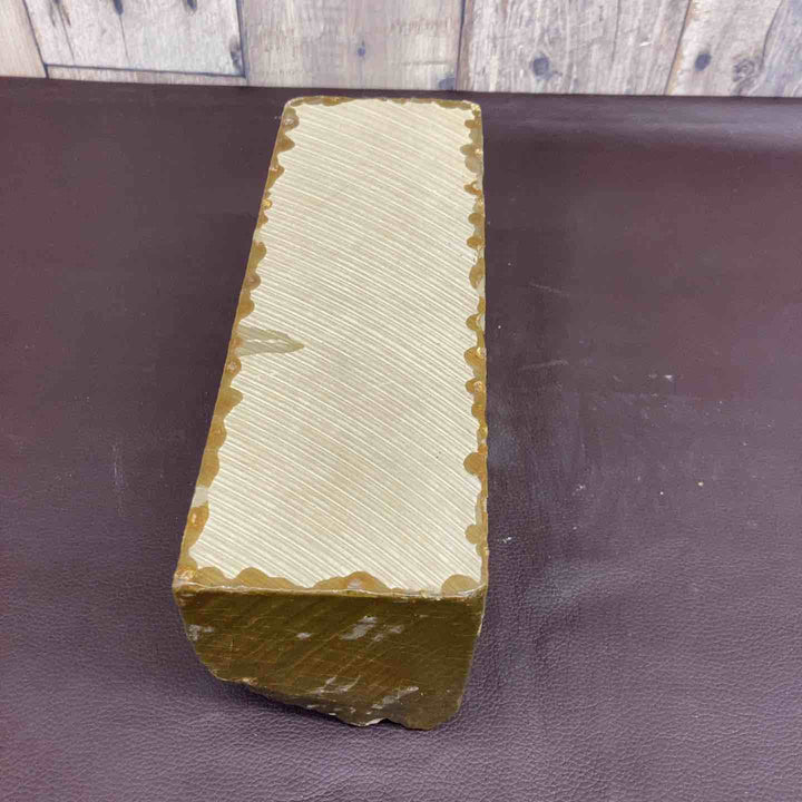 【超希少】 【未使用品】 天然砥石 産地不明 重量約5.0Kg 長さ約250mmｘ幅約90mmｘ高さ約105mm 番手細かめ 若狭田村山？ 京都正本山？ 【東大和店】