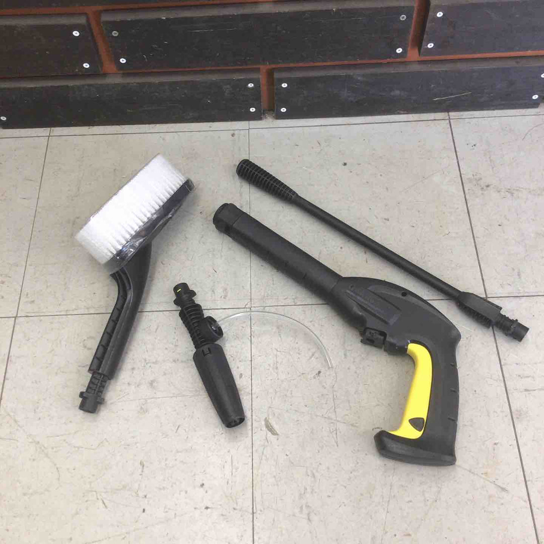 【中古品】 ケルヒャー/KARCHER 高圧洗浄機 K 2 クラシック カーキット(C) 1.600-976.0 【鴻巣店】