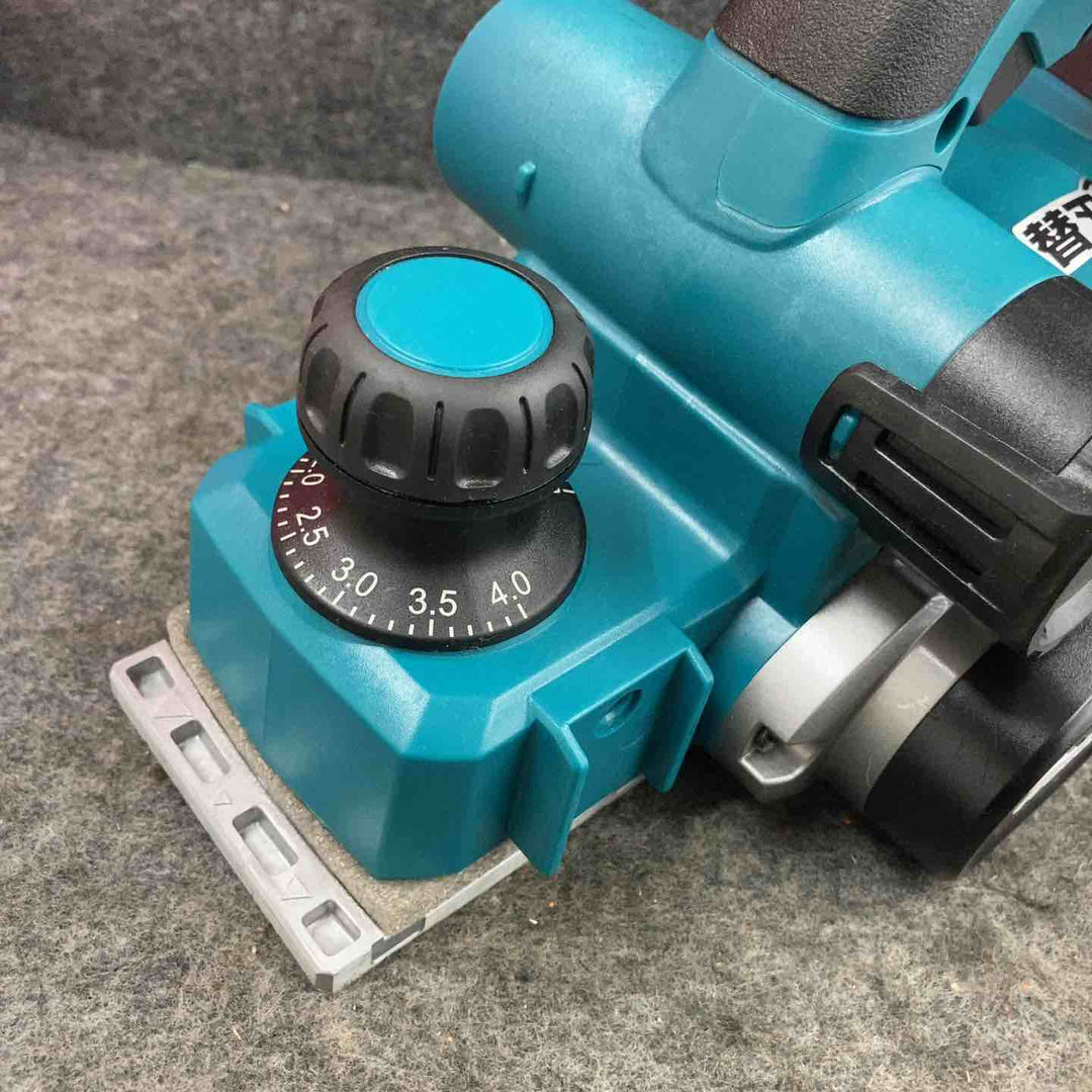 ★マキタ(makita) コードレスカンナ KP001GZ【鴻巣店】