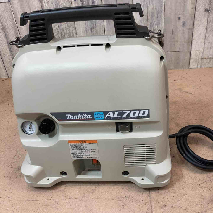 【中古品】★マキタ(makita) エアコンプレッサー AC700【東大和店】