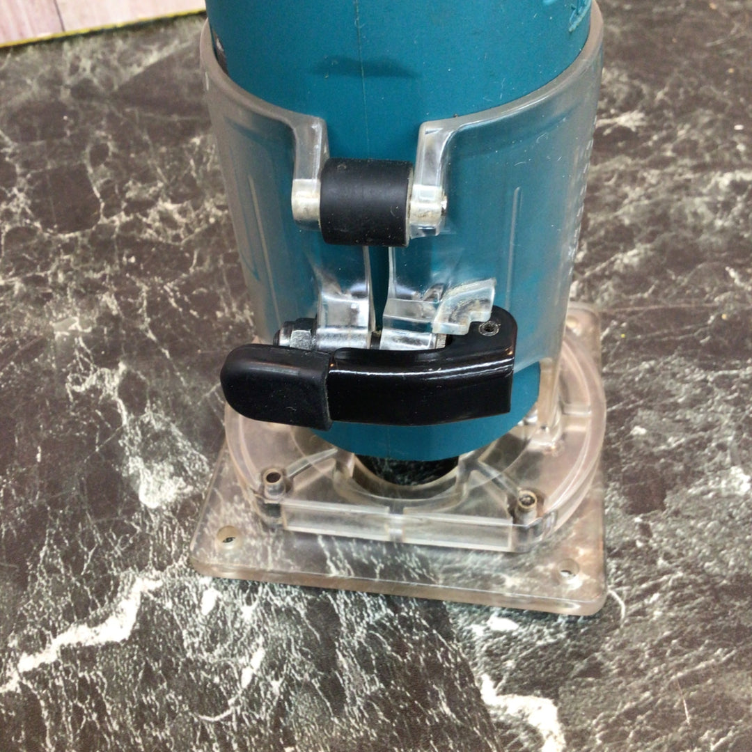 ☆マキタ(makita) 電子トリマ 3707FC【八潮店】