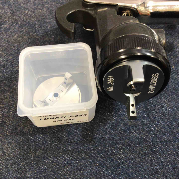 【未使用品】DEVILBISS デビルビス 1.8mm口径 スプレーガン 【塗料カップ + 手元エアバルブ + LEDライト】 セット品【八潮店】