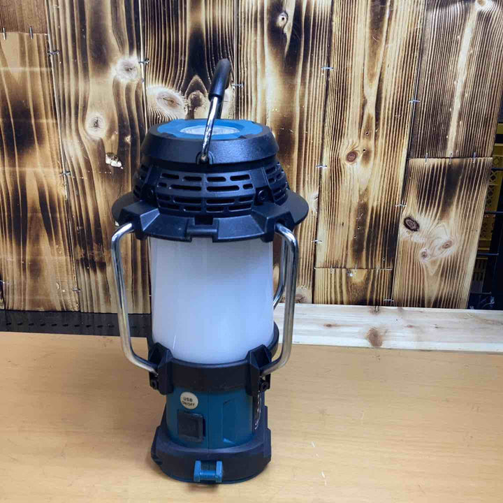 ★マキタ(makita) コードレスランタン付ラジオ MR008GZ【越谷店】