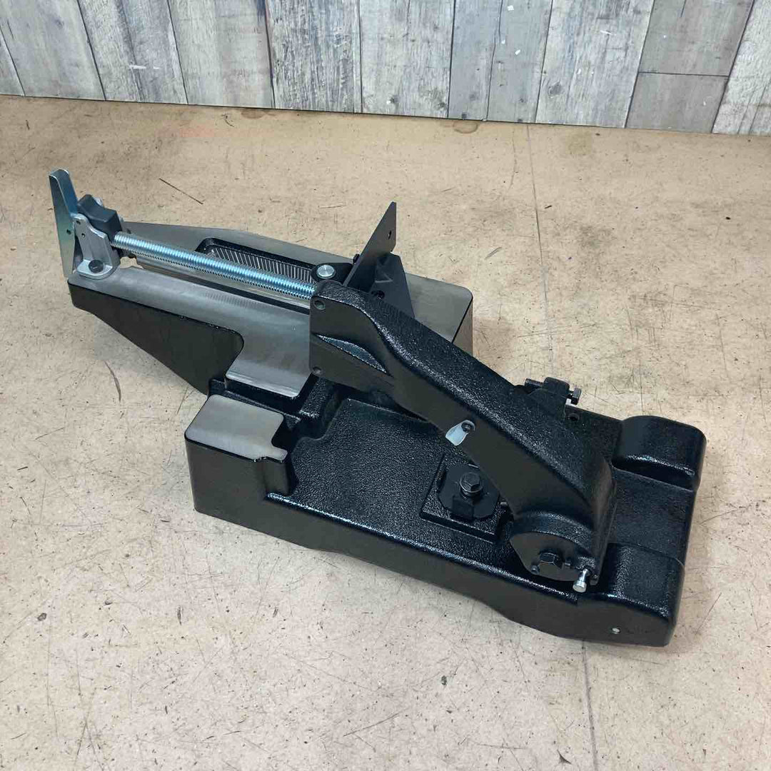 【中古美品】マキタ(makita) ポータブルバンドソー用スタンド No.194025-5【東大和店】