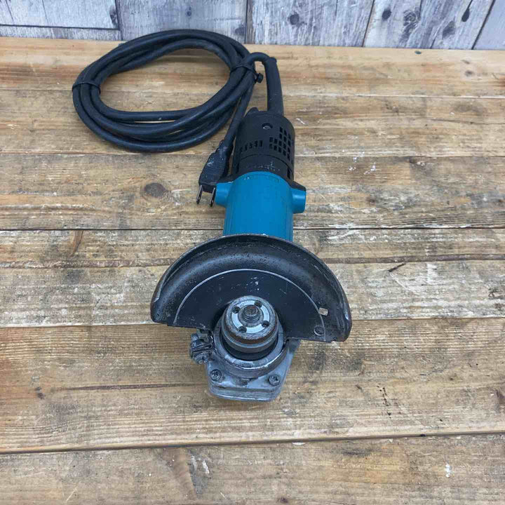 【中古品】 マキタ(makita) 100mmディスクグラインダ 9533B 100V 【東大和店】