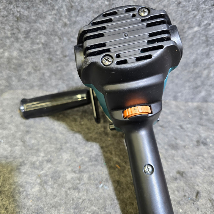 【中古品※パッド欠品※】マキタ(makita) 180mm電子ポリッシャ PV7001C【桶川店】