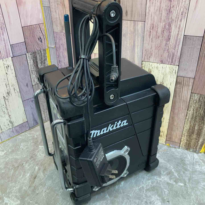 ☆マキタ(makita) コードレスラジオ MR103B【八潮店】