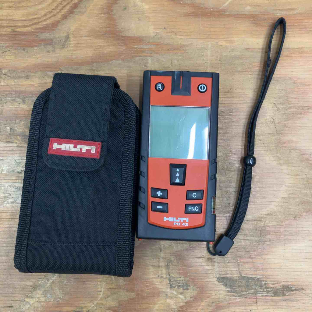 ヒルティ　HILTI　PD-E　レーザー距離計　中古品　通電のみ確認済み　ケース/説明書付き　【ハンズクラフト宜野湾店】 中古品】HILTI ヒルティ レーザーレンジメーター 距離計 PD42 ケース