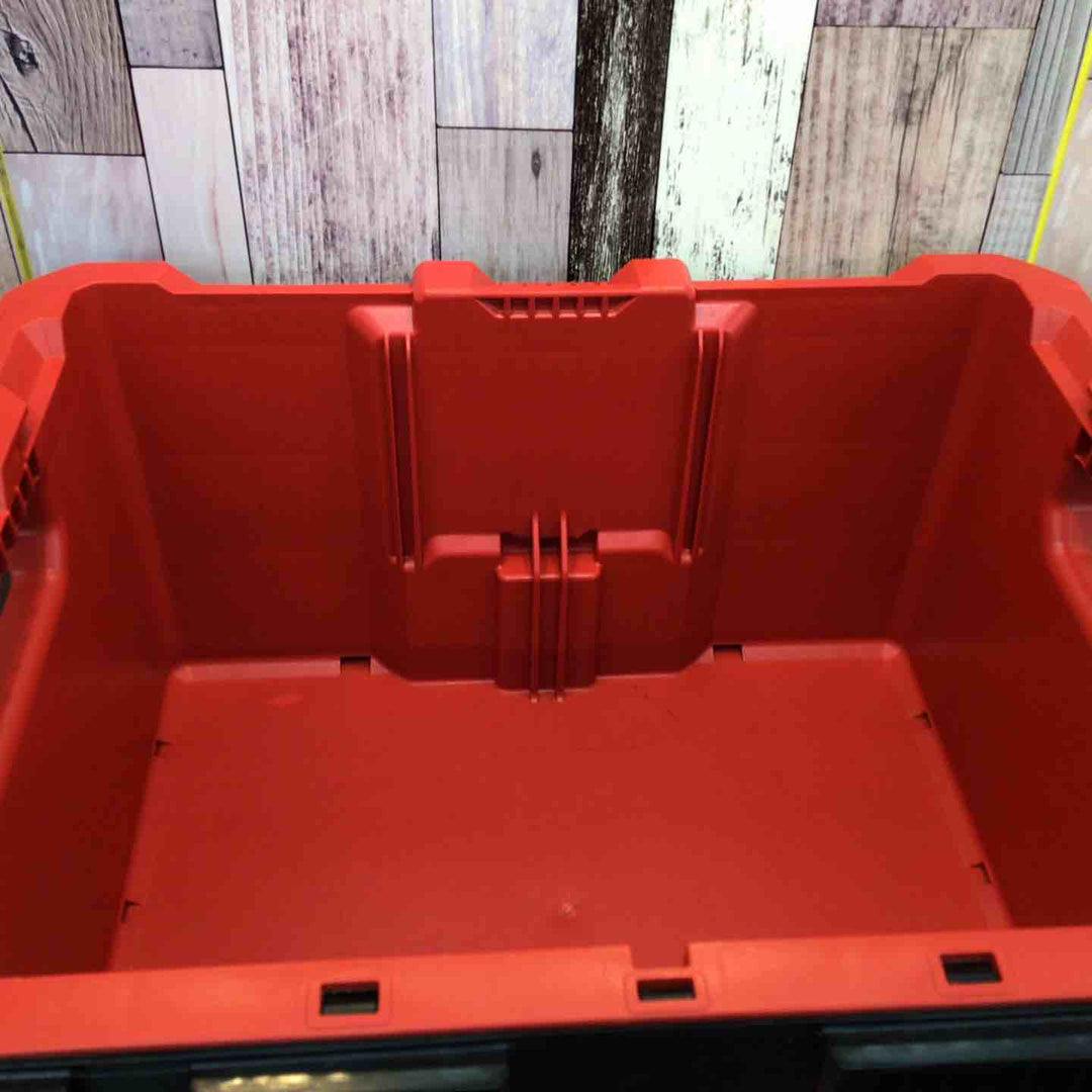 ◇ミルウォーキー(Milwaukee) PACKOUT コンテナ  48-22-8440【八潮店】