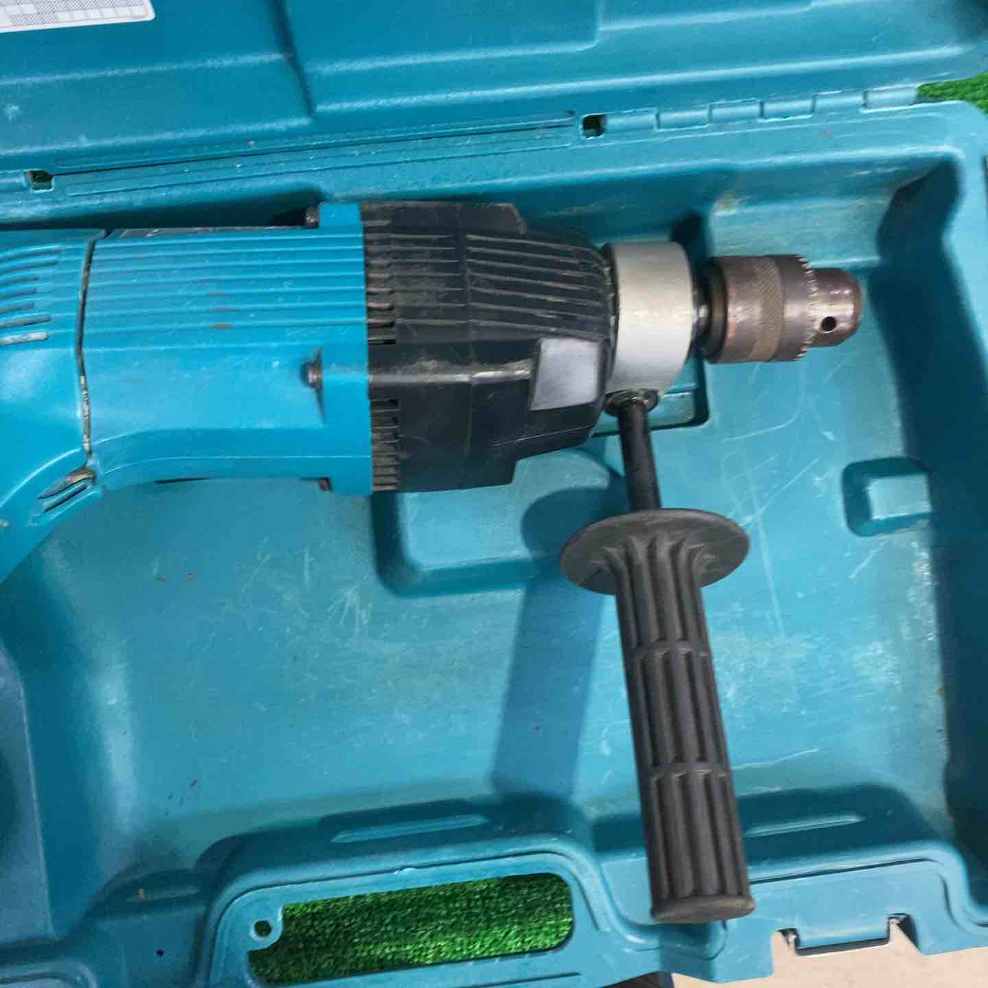 ◇マキタ(makita) ダイヤコア震動ドリル 120mm 8406C【町田店