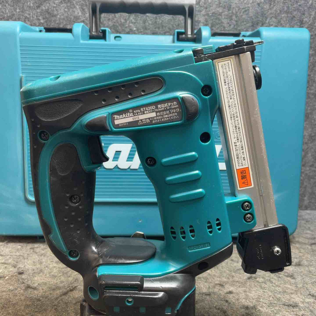 マキタ(makita) 14.4V 4mm J線 コードレスタッカ ST420DRF【桶川店】