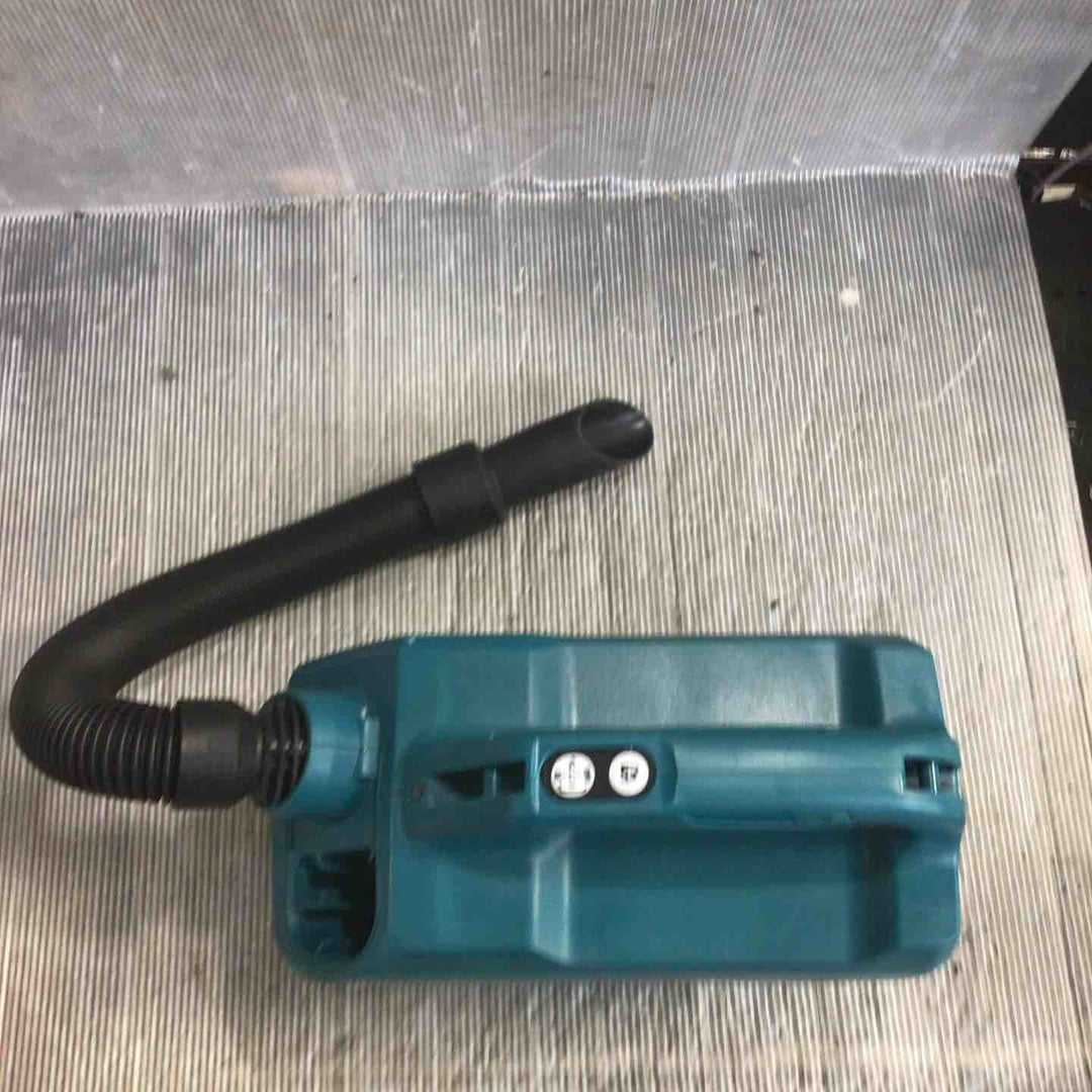 ☆マキタ(makita) コードレス掃除機(充電式クリーナー) CL121DZ【草加店】