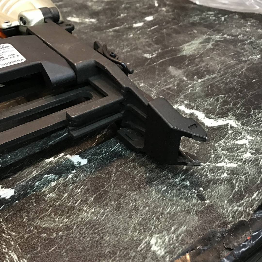 ☆ハイコーキ(HIKOKI ※旧:日立工機) 常圧フロアタッカ N5004MF【八潮店】