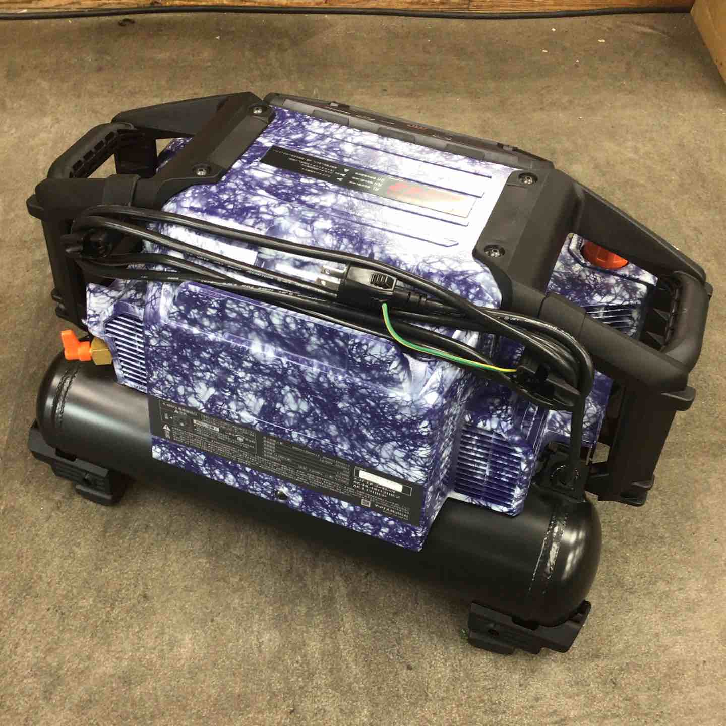 ◇マックス(MAX) 高圧専用コンプレッサ AK-HH1310E2_Cブルーホワイト