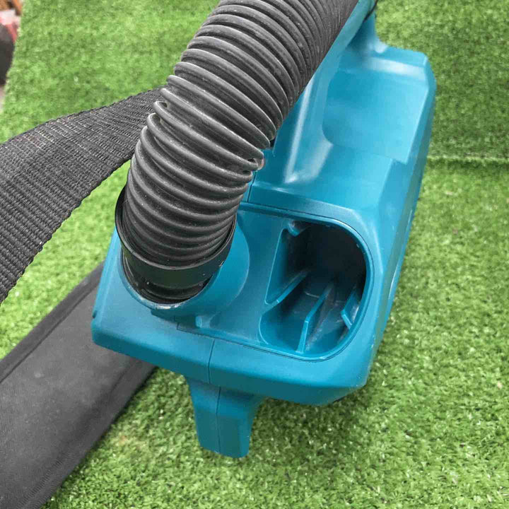 ◇マキタ(makita) コードレスクリーナ CL184DZ【川崎店】