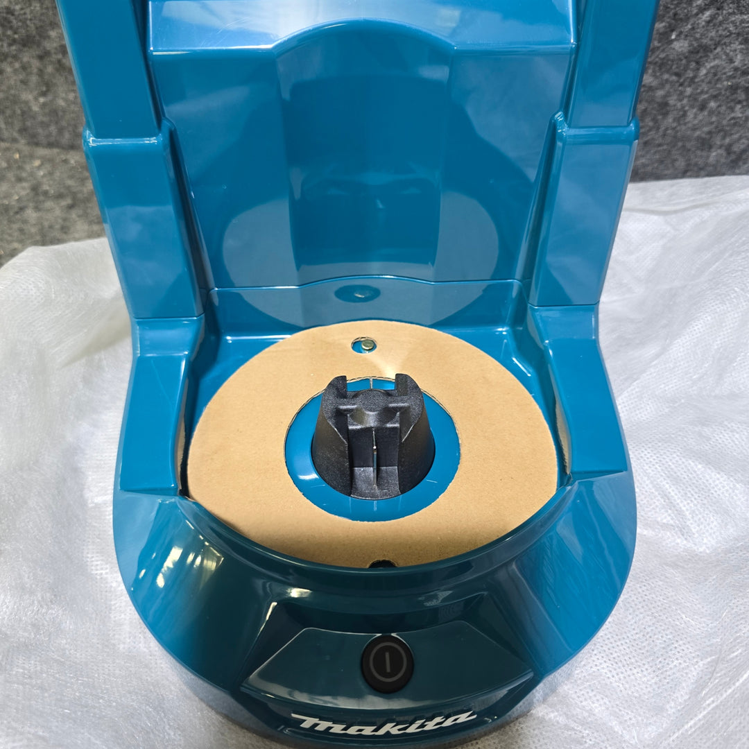 【未使用品】マキタ(makita) コードレスケトル KT360DZ【桶川店】