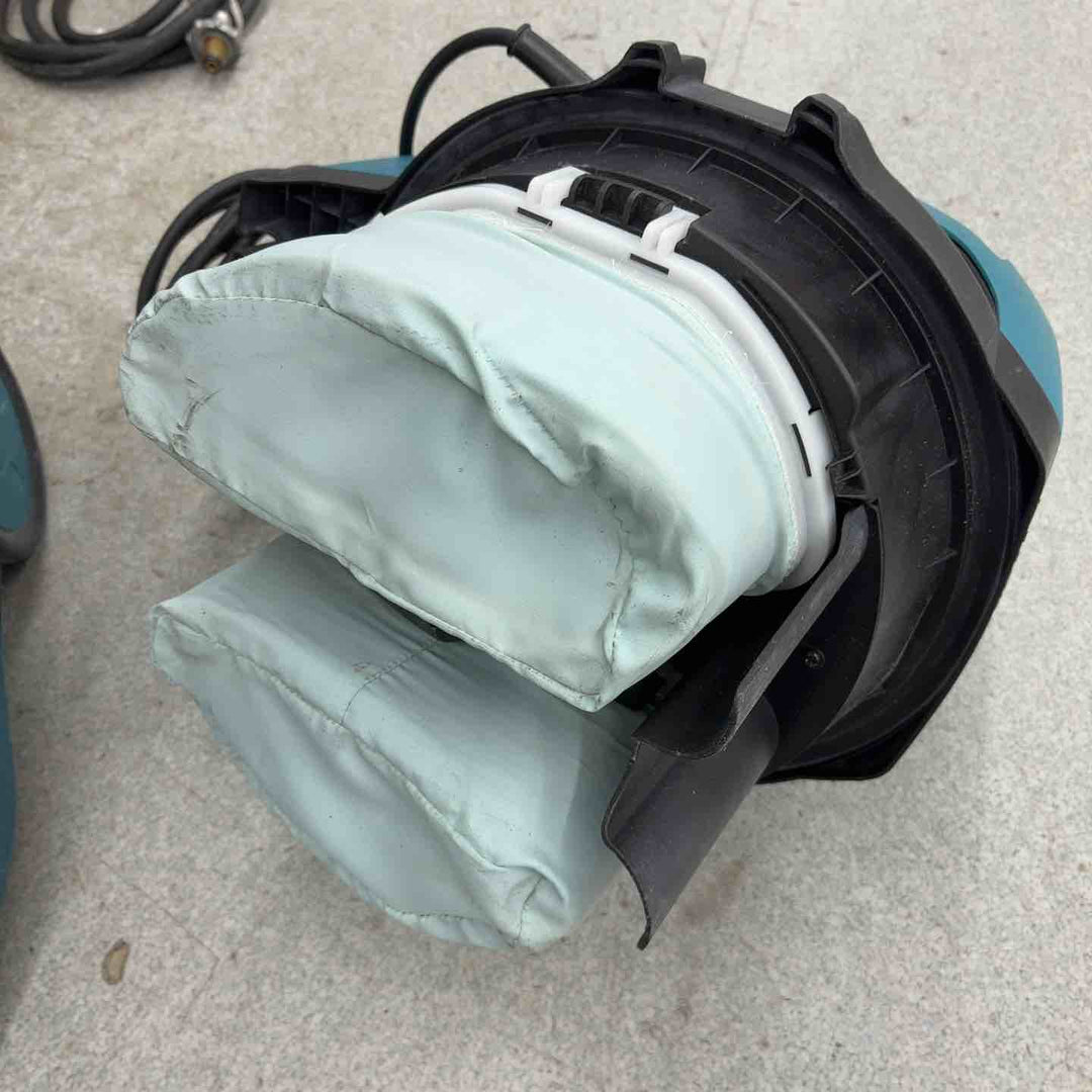 マキタ 集じん機 多分 VC3200 【八潮店】