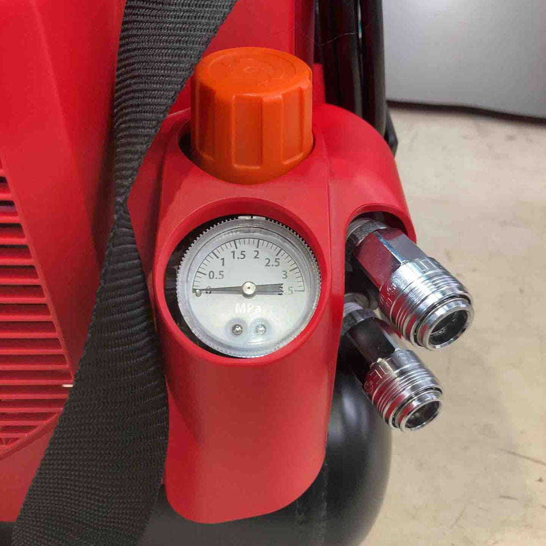 ★マックス(MAX) 高圧専用エアコンプレッサ AK-HH1301E(8L)【町田店】