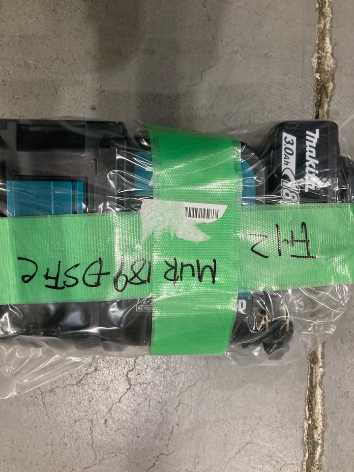 【店頭受取り限定】〇マキタ(Makita) 充電式草刈機 18V3Ah バッテリ・充電器付 MUR189DSFC 青【川口店】
