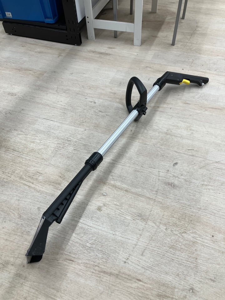 ケルヒャー(KARCHER) カーペットリンスクリーナー Puzzi8/1C　別売 フロアノズル付属！【川越店】