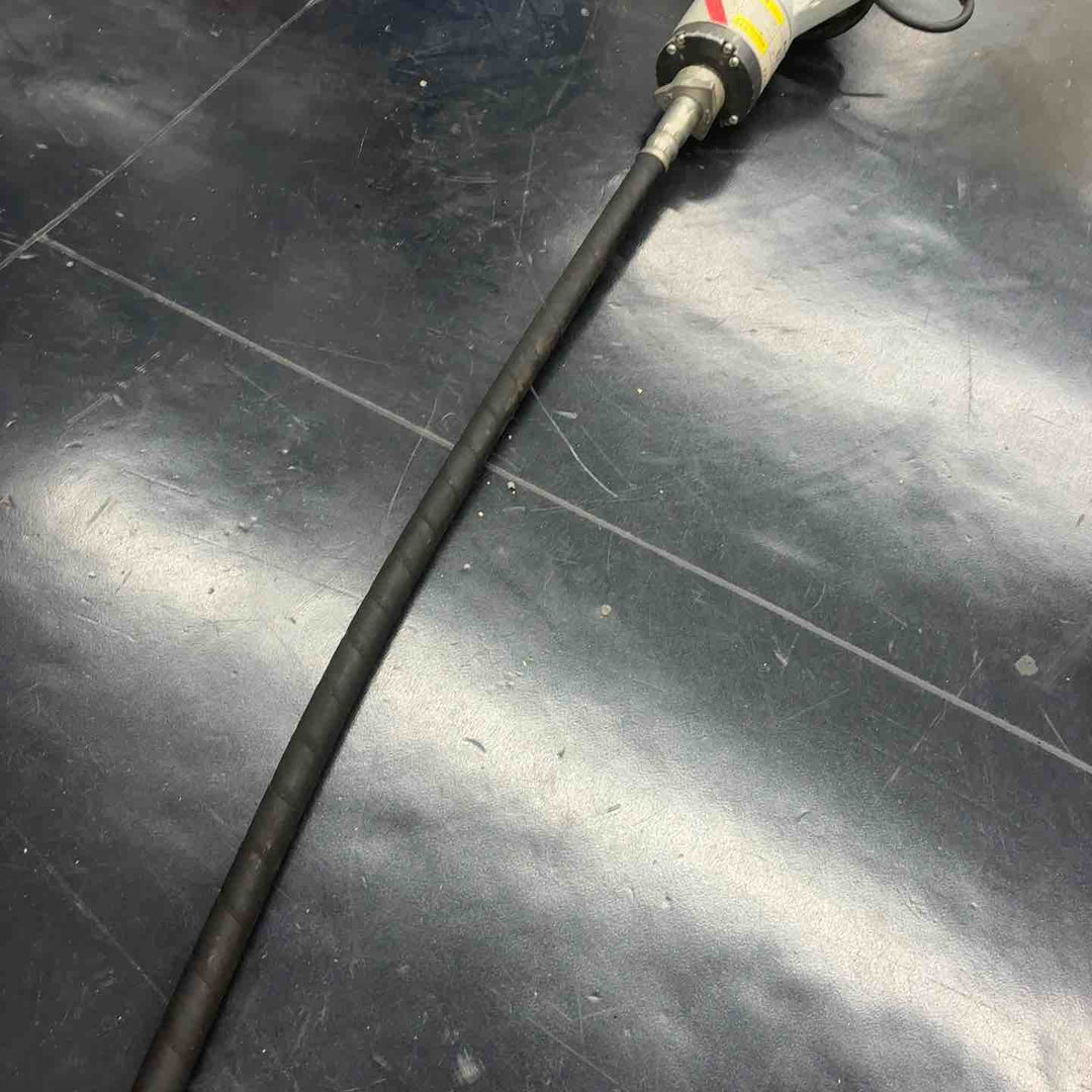 ◇エクセン(EXEN) コンクリートバイブレータ E28FPA【藤沢店】