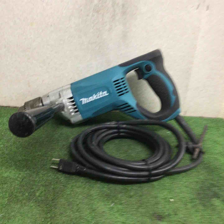 ☆マキタ(makita) 電気ドリル 6305【町田店】