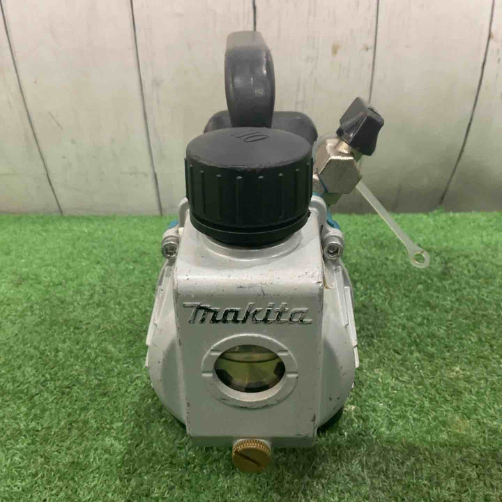 ★マキタ(makita) コードレス真空ポンプ VP180DRG 18V【川口店】