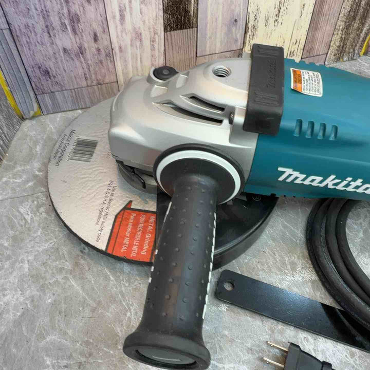 ◇ Makita アングルグラインダー GA9040S 120V  [並行輸入品] 保証なし【八潮店】