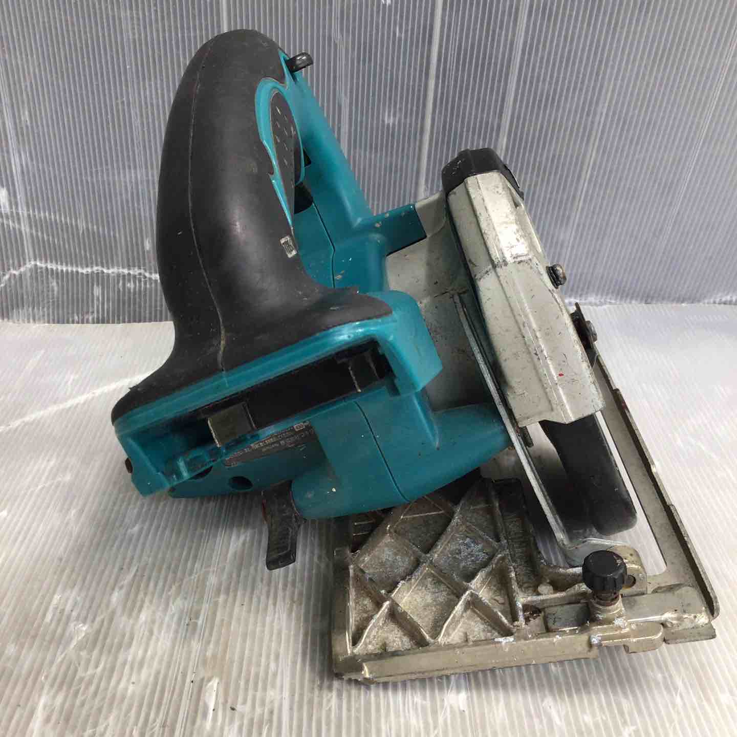 ☆マキタ(makita) コードレス丸のこ SS540DZ 不動品【草加店