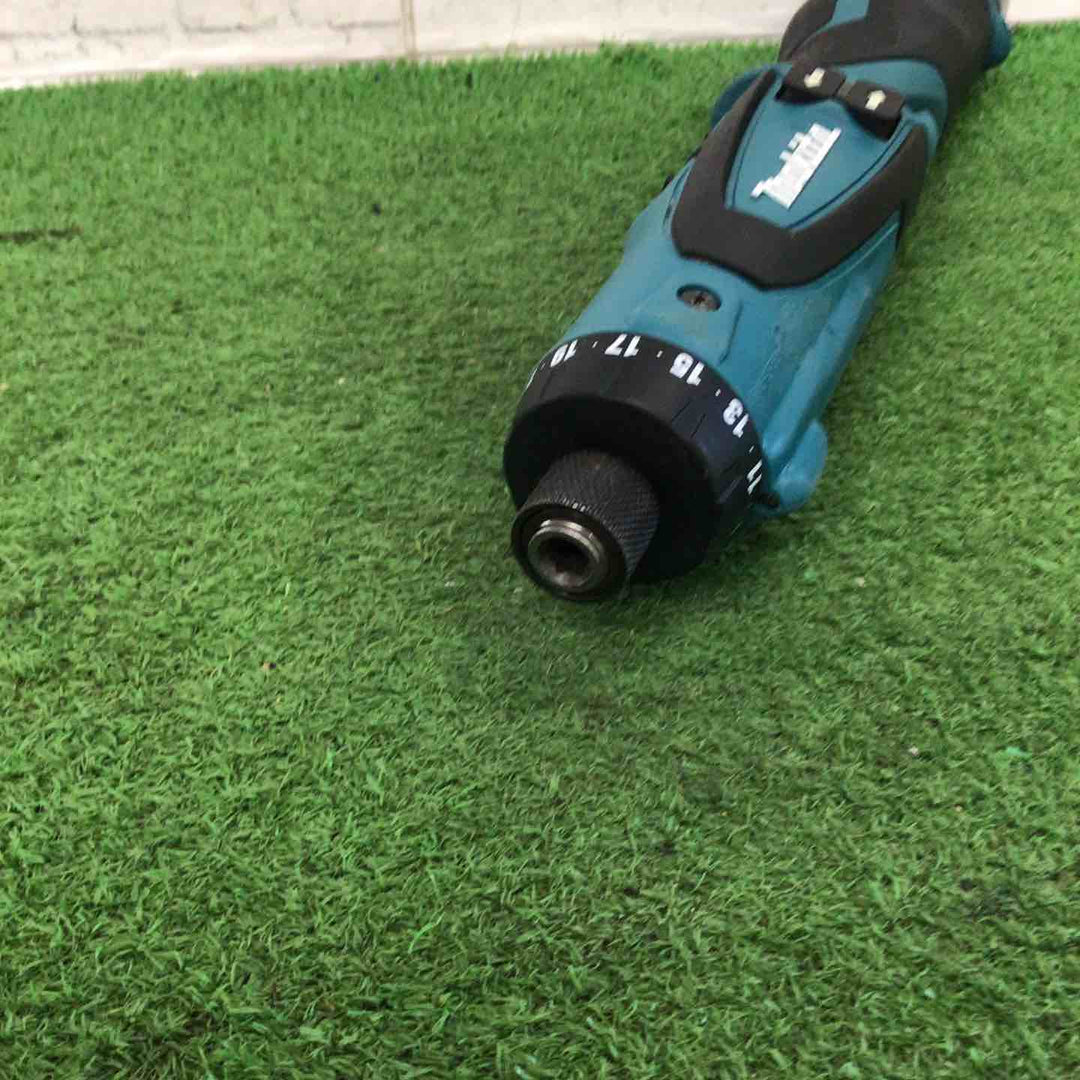 ☆マキタ(makita) コードレスペンドライバドリル DF010DS【町田店】