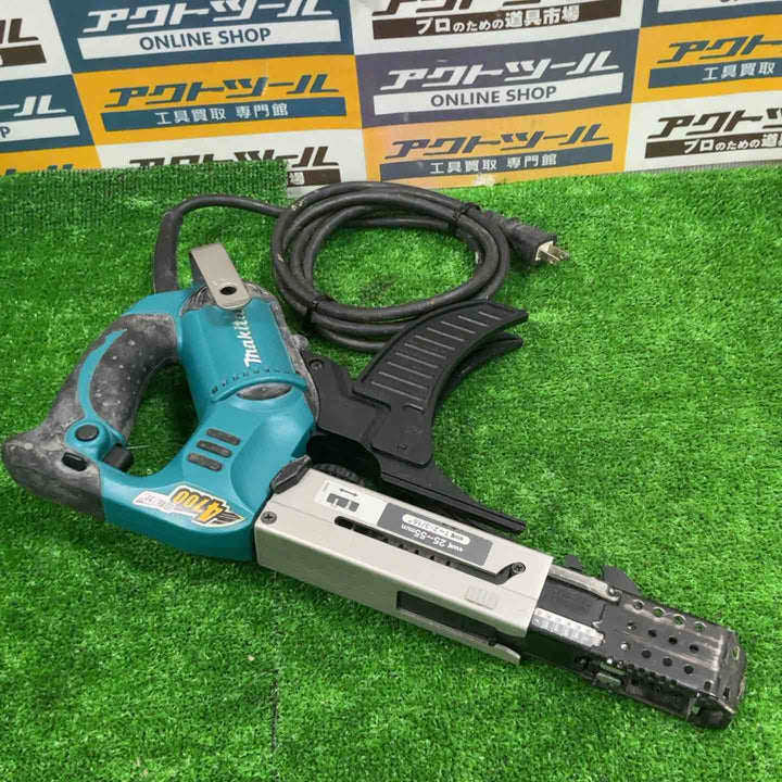 makita マキタ　6842L　オートパックスクリュードライバ　動作確認済み ボード張り 床張り【草加店】