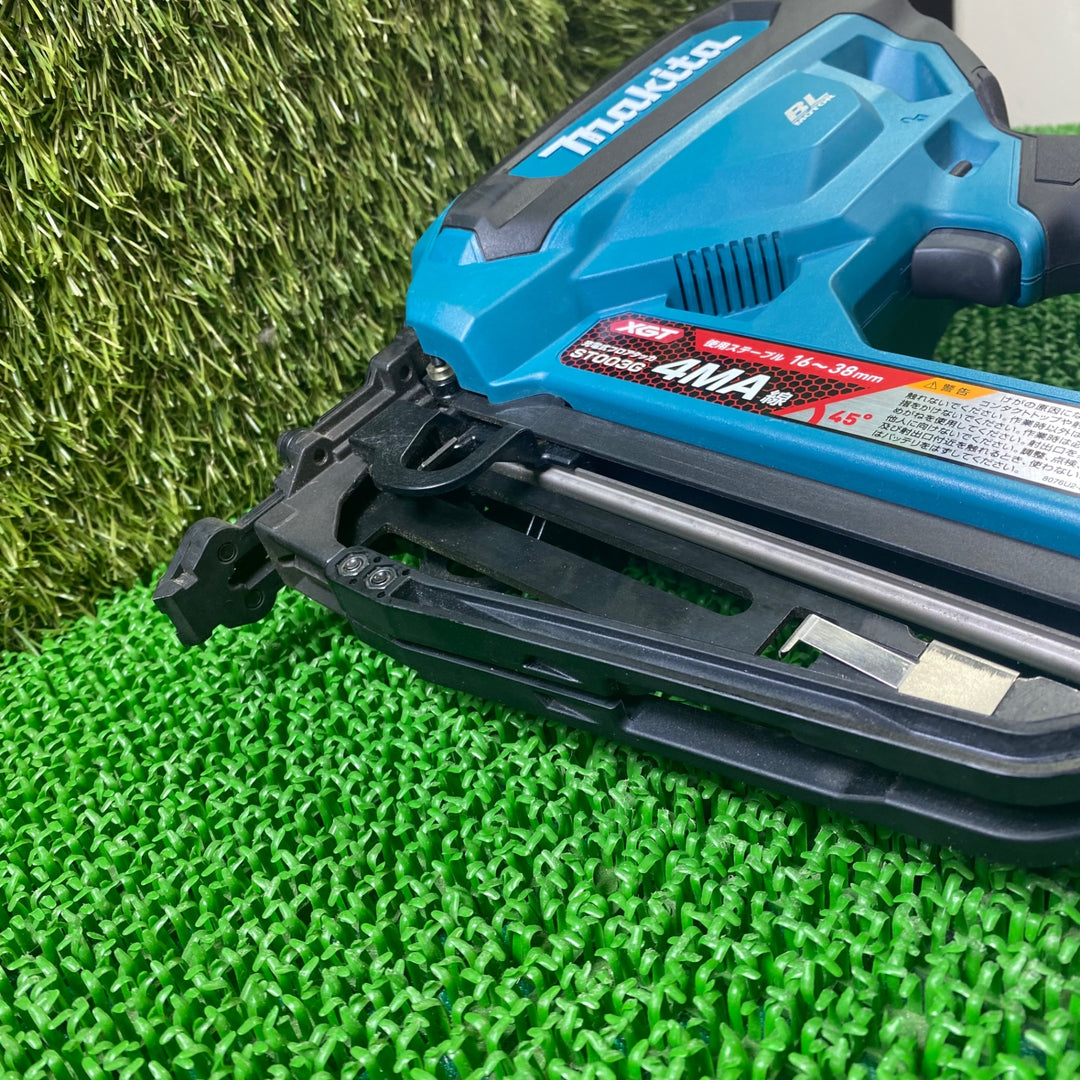 マキタ(makita) コードレスフロアタッカ ST003GZ【川口店】
