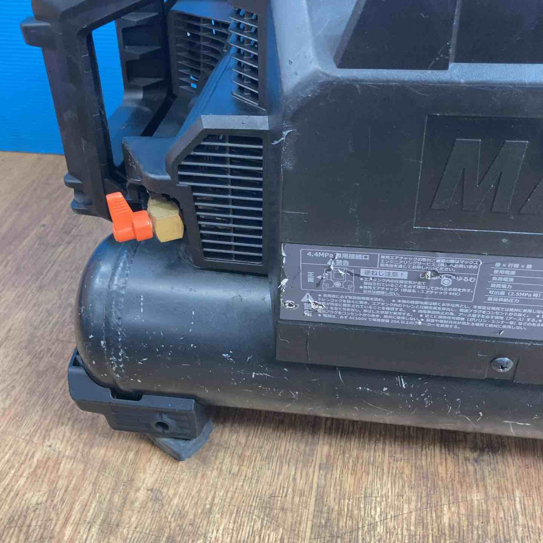 【中古品】★マックス(MAX) エアコンプレッサー AK-HH1310E_ブラック ◇充填時間約 5分30秒♪【岩槻店】