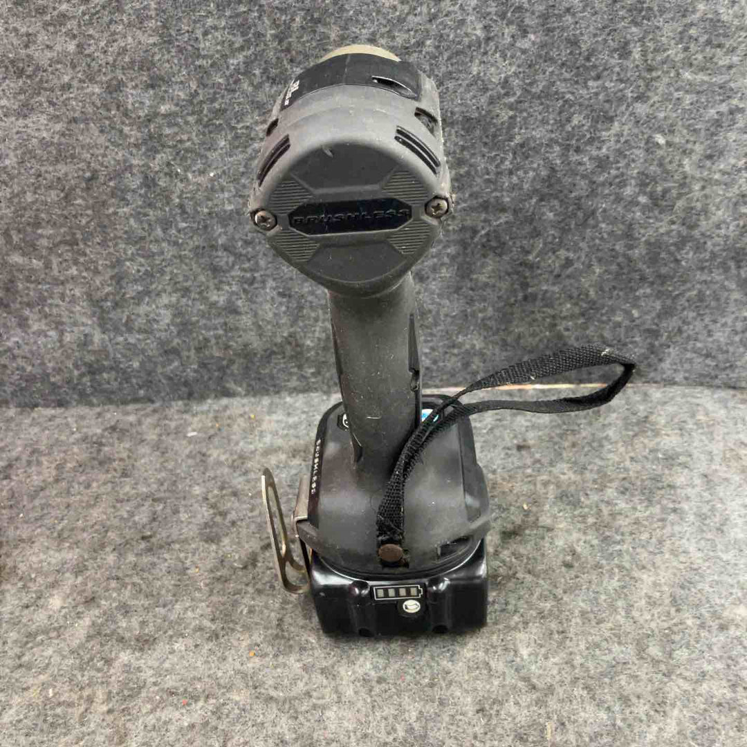 ★マキタ(makita) コードレスインパクトドライバー TD162DRGXB ケース(14.4V6.0Ahバッテリー*2、[60][25]、充電器)【鴻巣店】