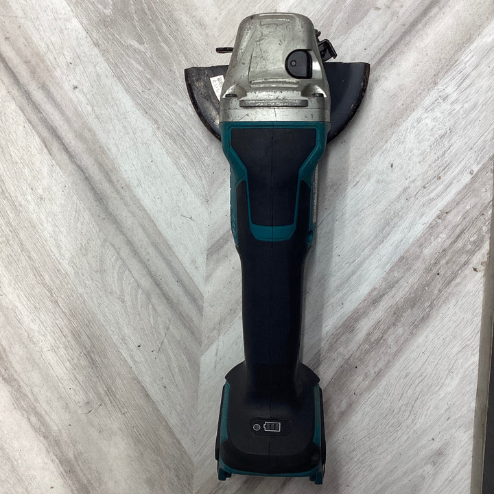 ☆マキタ(makita) 125mmコードレスディスクグラインダ GA508DZ【越谷店】