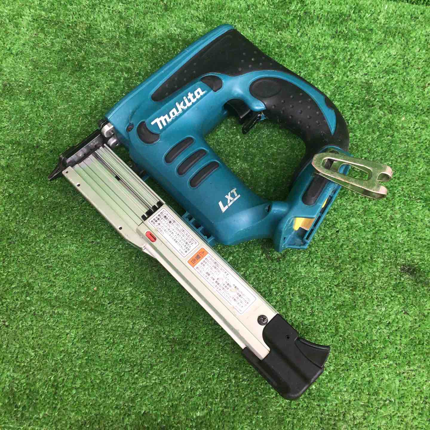 マキタ(makita) コードレスピンネイラ PT351DZ【船橋馬込店】【店頭取引限定】【中古】管理番号：ITD3R1GBTNF8 中古品】 マキタ/makita コードレスピンタッカ PT351DZ 【鴻巣店