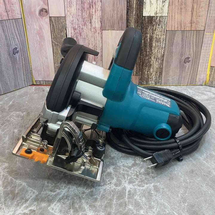 【中古品】★マキタ makita 147mm 電子マルノコ 5332C 本体のみ【八潮店】