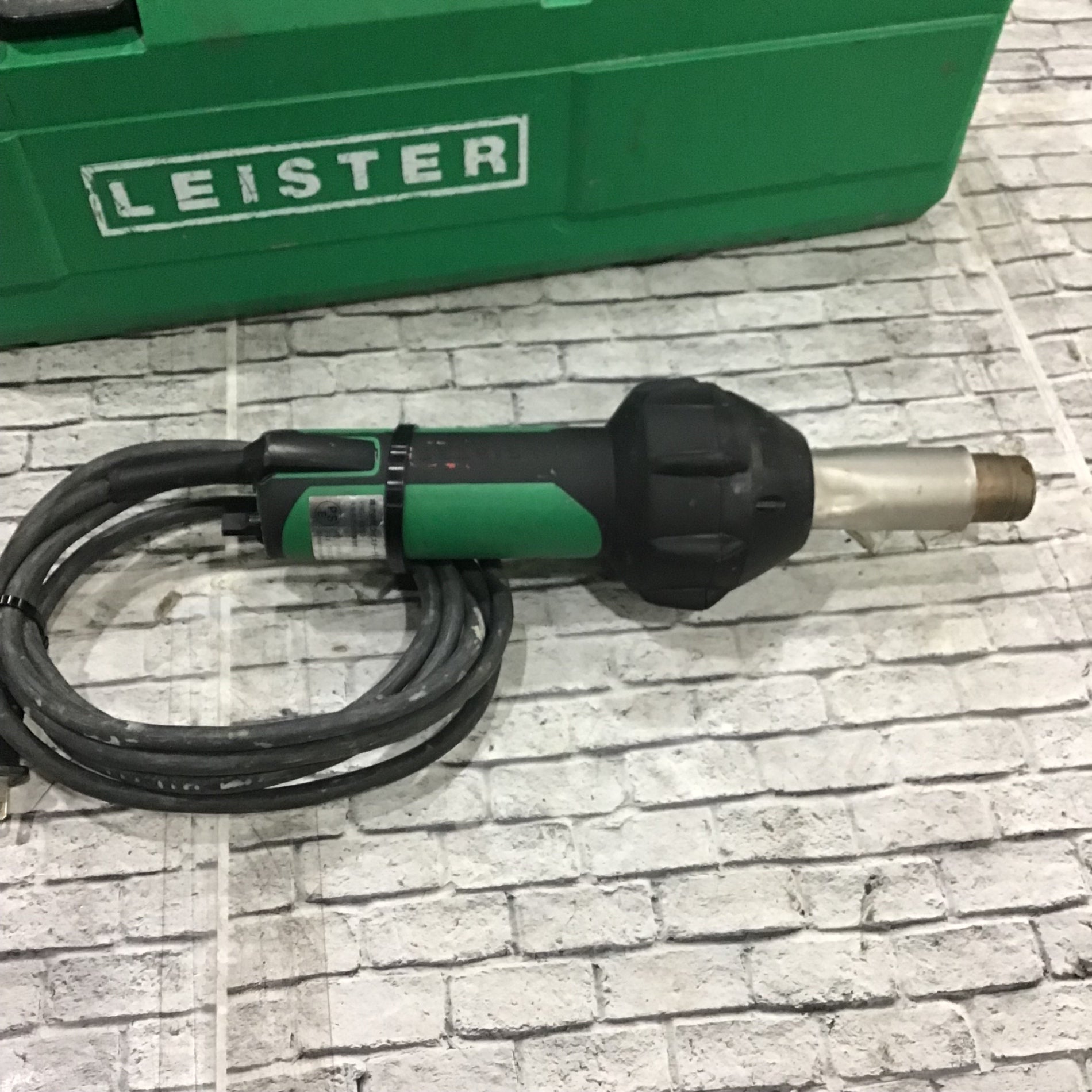 〇ライスター(LEISTER) 熱風溶接機 TRIAC ST (141.230)【川口店