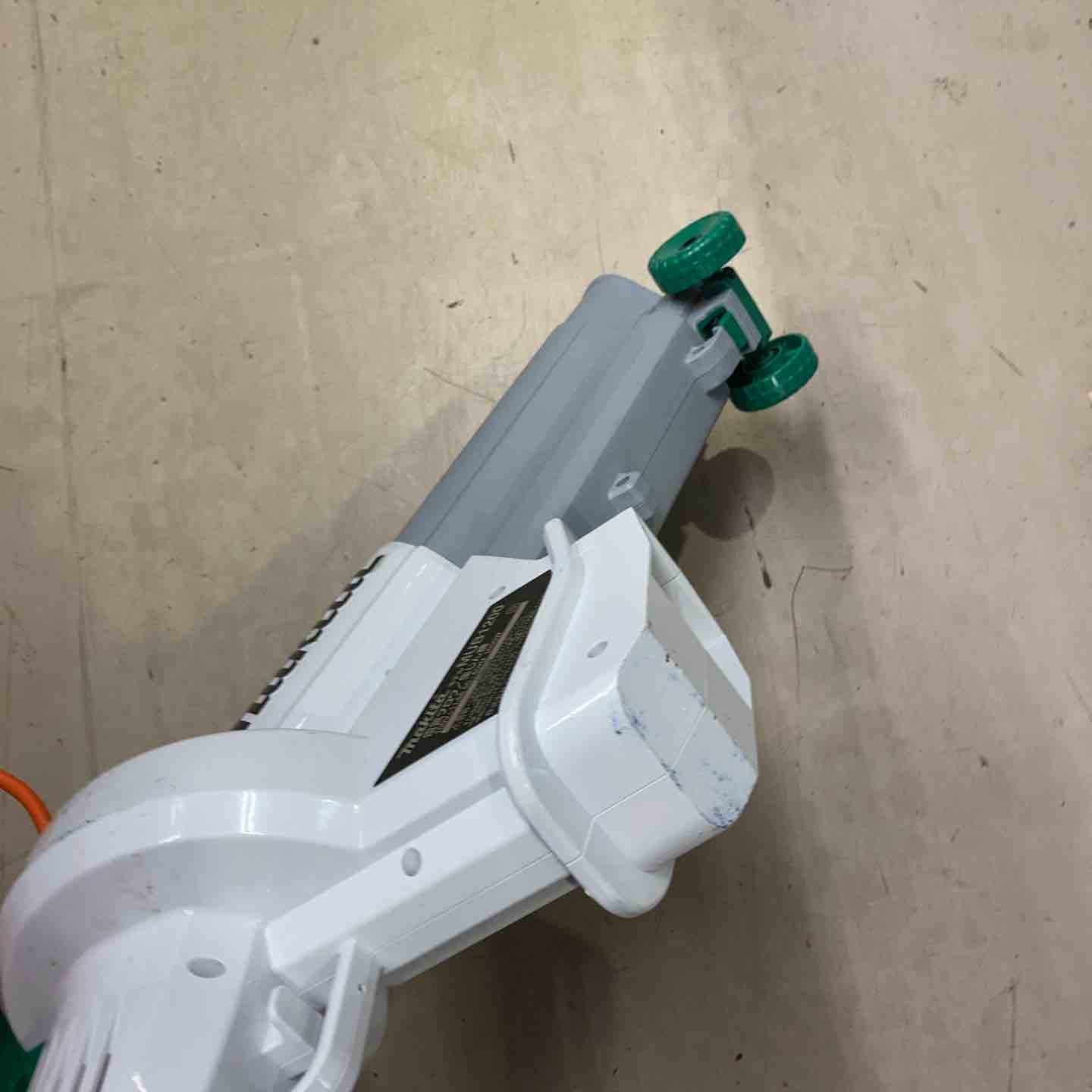 【中古】【動作OK】【店頭引取限定】　電気ブロワ/集じん機　ＭＡＫＩＴＡ　マキタ　ＭＵＢ１２００ マキタ（makita） 電気ブロワ集じん機「MUB1200 AC100V コード式 屋外
