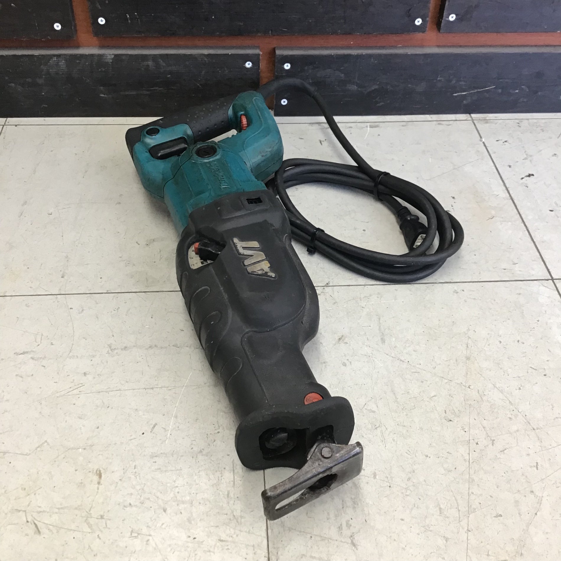 現状品】 マキタ/makita レシプロソー JR3070CT 【鴻巣店】 – アクト