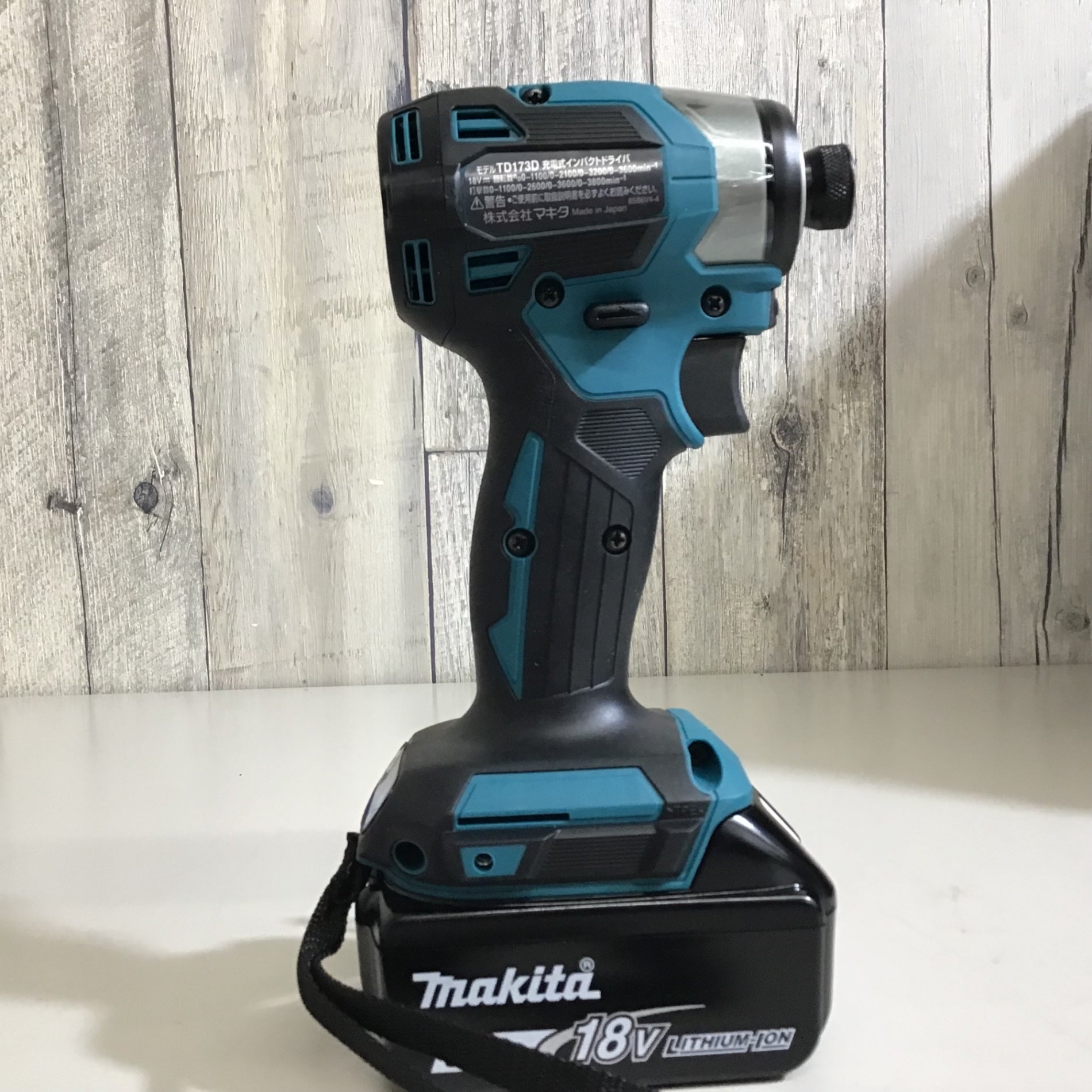 未使用品】☆送料無料☆ TD173DRGX 青 3台セット makita マキタ 18V 充電式 インパクトドライバー【戸田店】 –  アクトツールオンラインショップ