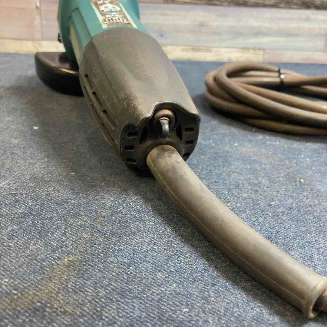 ☆マキタ(makita) 100mmディスクグラインダ GA4032【八潮店】