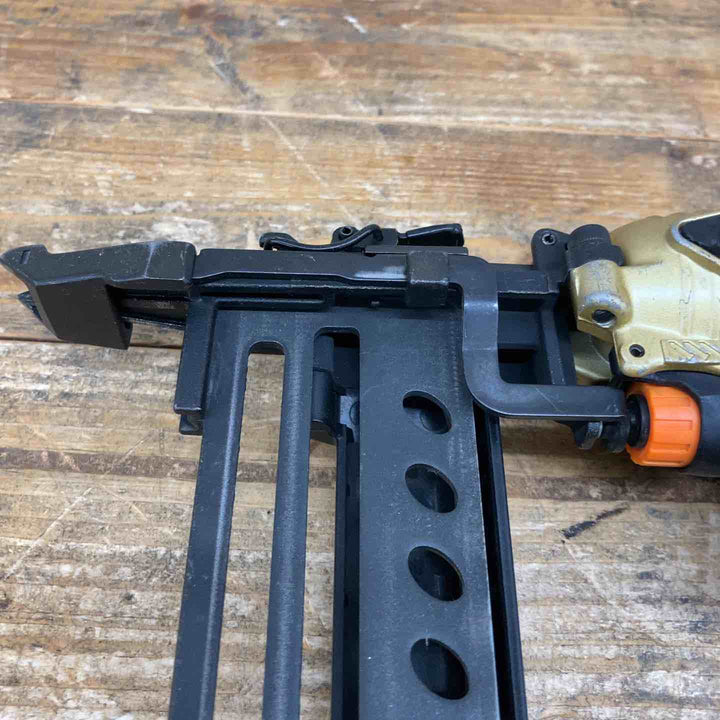 【中古品】 【OH済み】 ★ハイコーキ(HIKOKI ※旧:日立工機) 高圧フロアタッカ N5004HMF 【東大和店】