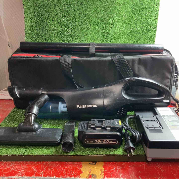 パナソニック(Panasonic) 充電式 スティック クリーナー コードレス ブラック 【18V 5.0Ah電池パック・充電器付き】 EZ37A3LJ1G-B【川崎店】