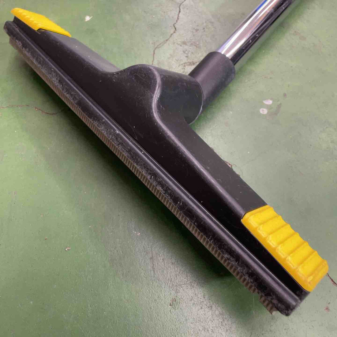 ケルヒャー バキュームクリーナー 乾湿両用掃除機 NT27/1【桶川店】