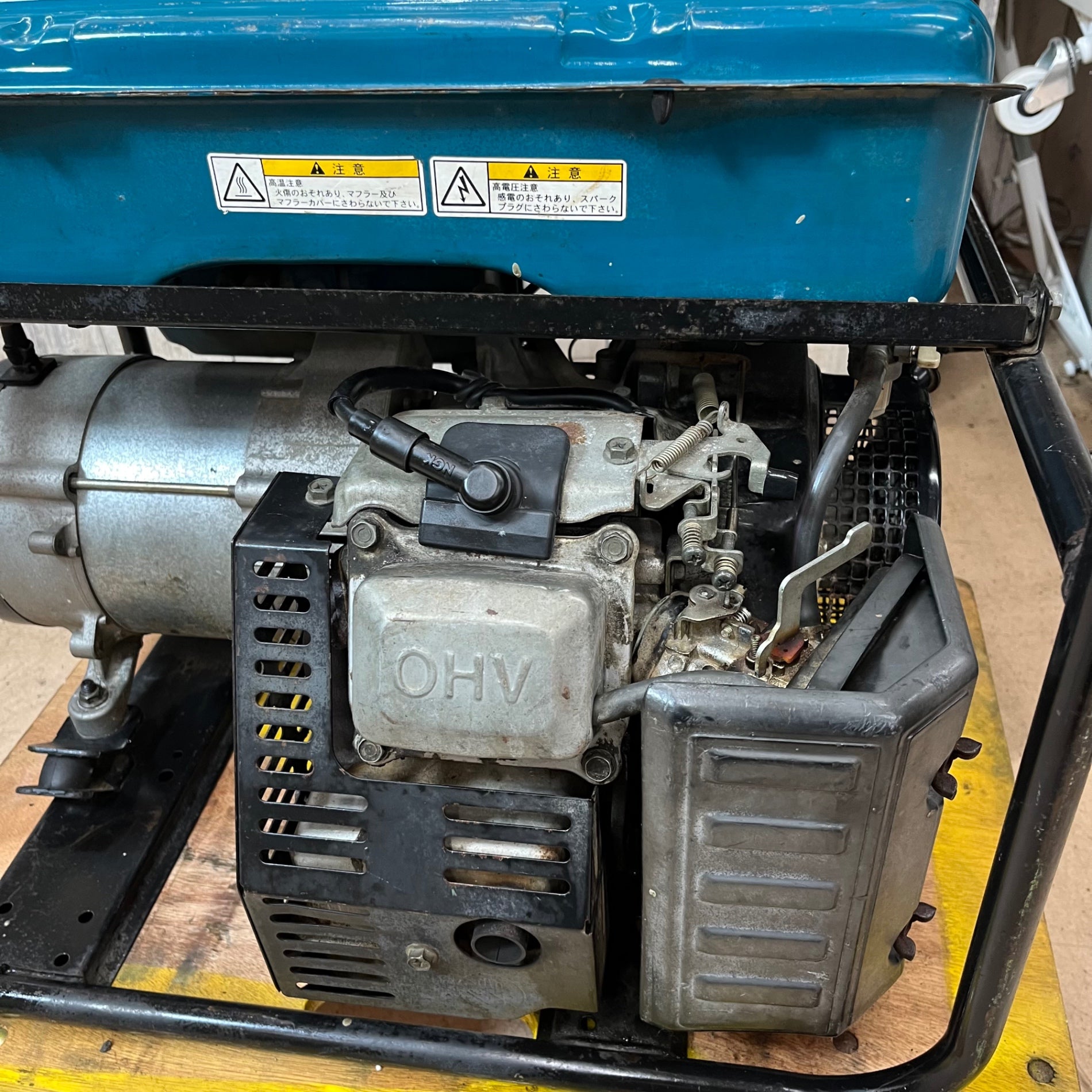 【中古】【動作OK】【店頭引取限定】SUZUKI　スタンダード発電機　SV2300H　19.800円（税込）4958 スズキ 中古 発電機 SV2300H – 農キング