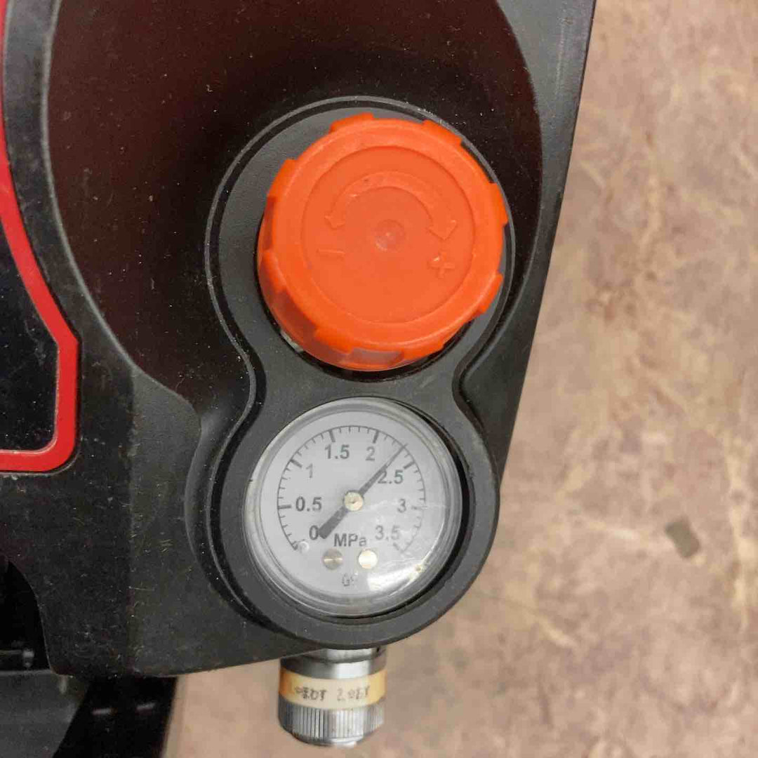 【動作良好】★マックス(MAX) エアコンプレッサー AK-HH1270E2_ブラック【所沢店】