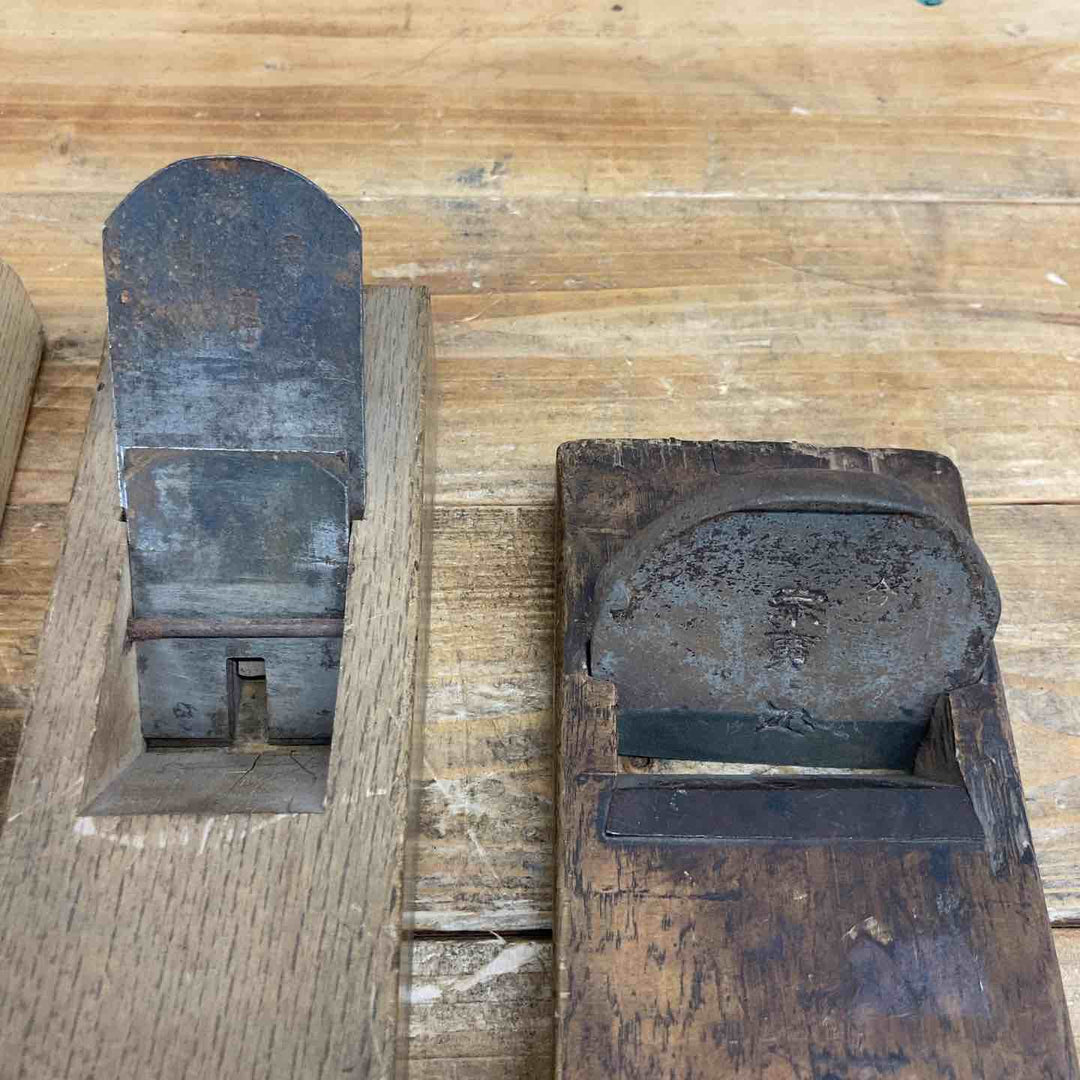 【中古品】 儀助・村行・宗廣・㐂代光 鉋4個セット 鉋 かんな カンナ 和工具 大工道具 鑿 のみ 鋸 のこ 【東大和店】