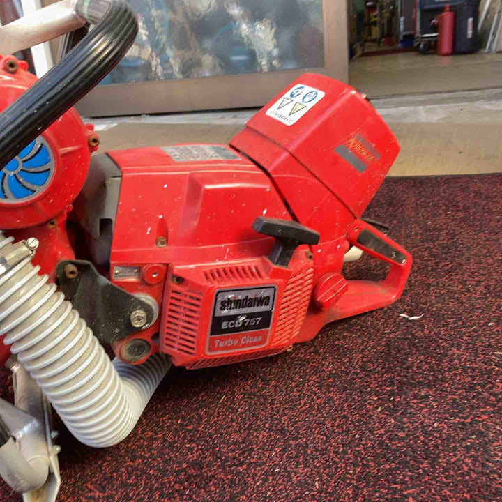 【店頭受取り限定】☆新ダイワ(Shindaiwa) 集塵式エンジンコンクリートカッター ECD757【町田店】