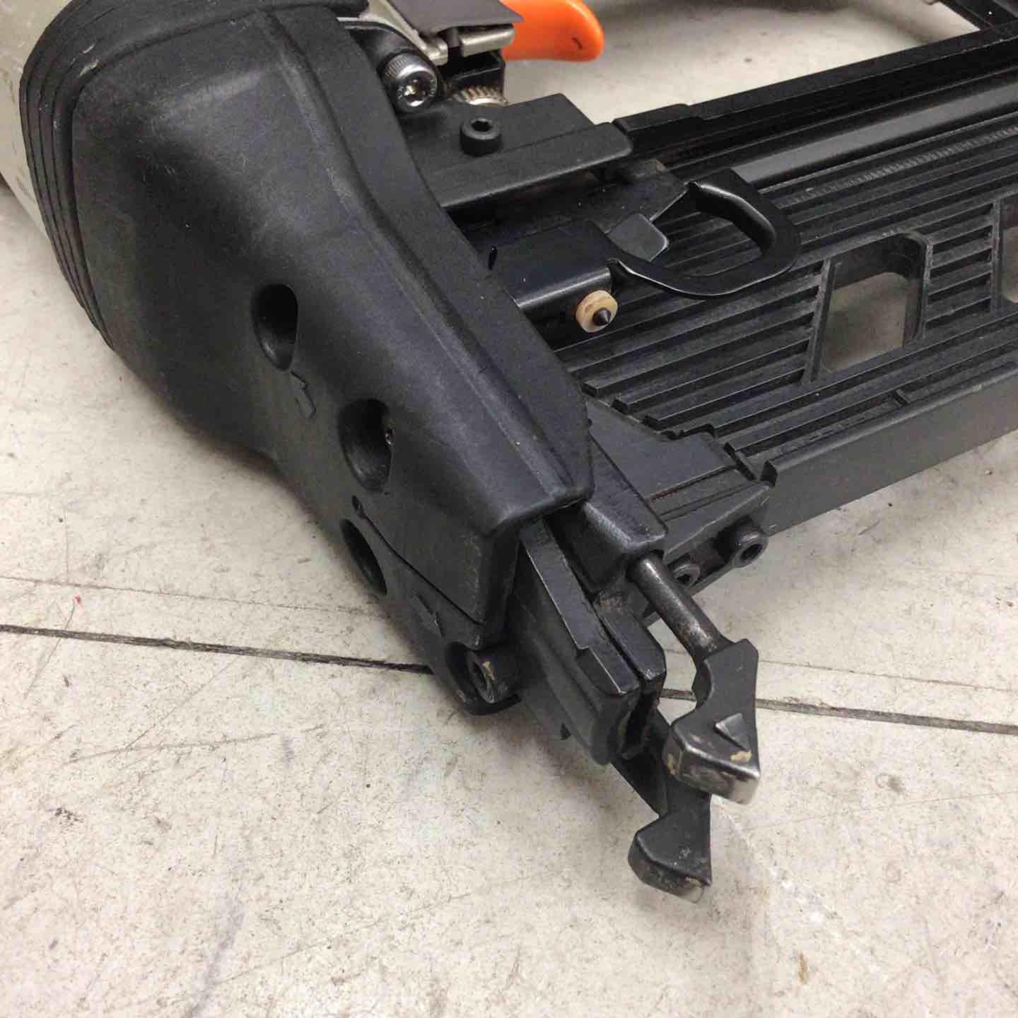 現状品】 マックス/MAX 常圧フロアタッカー TA-557A/957Tフロア 【鴻巣